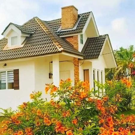 Tehel Farmhouse Malacca Eksteriør billede
