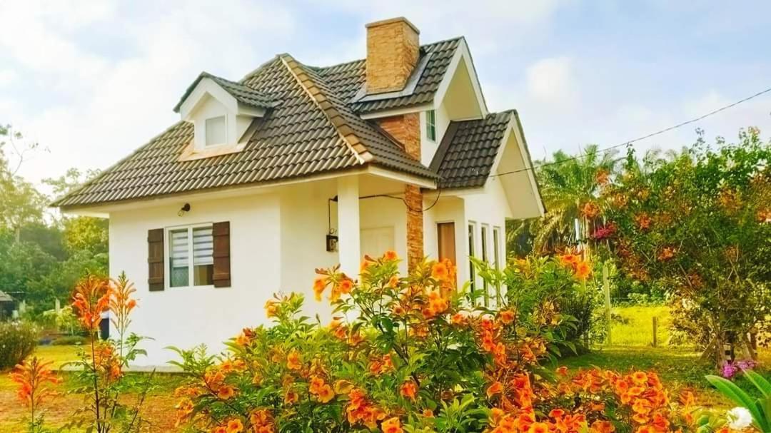 Tehel Farmhouse Malacca Eksteriør billede